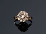 une bague en diamant à une seule pierre, par van cleef
