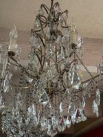 Lustre cage à décor d'enfilages de perles et pampilles en ve… (photo 4)