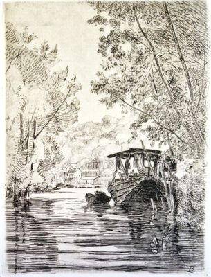 un dessin représentant un bateau sur une rivière, avec des arbres en arrière-plan