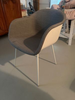 Studio ISKOS-BERLIN. Edition MUUTO.
