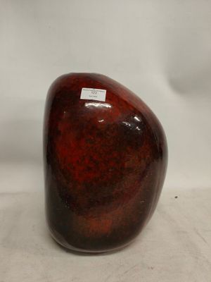 Vase en terre cuite émaillée de forme libre glacis de couleu…