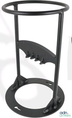 a picture of a black umbrella stand with a black umbrella