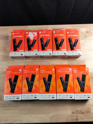 Lot de 10 articles Xiaomi: 5 box mi tv Xiaomi 5 lecteurs mul…