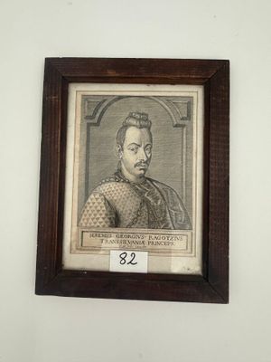 une vieille photo d'un homme barbu et moustachu