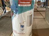 une bombe de Trigano Distienser posée sur une étagère dans un magasin