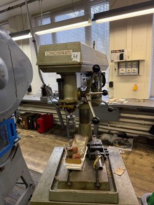 Perceuse à colonne d'établi CINCINNATI - Photo 1