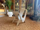 two chairs that are sitting on the carpet in the room