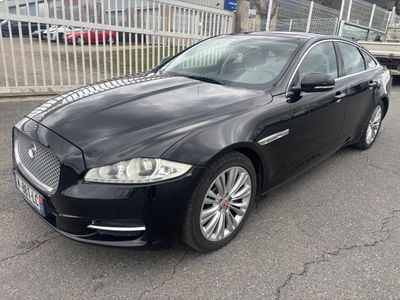 Jaguar XJ (X351) 3.0 V6 Diesel — Berline de luxe