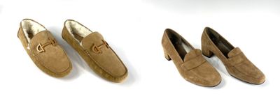 COLE HAAN, REQINS Lot de deux paires de chaussures en daim b…