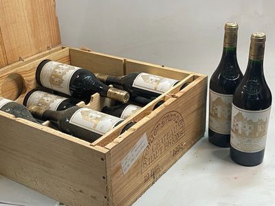 12 bouteilles Château Haut Brion 1993 1 er GCC Pessac Léogna…