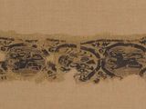 gros plan d'un morceau de tissu sur lequel est dessiné un motif