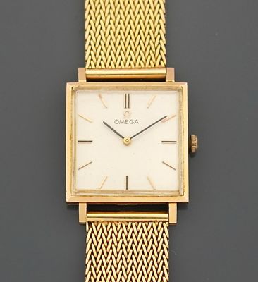 Omega Montre en or jaune 18K 750 millièmes à mouvement mécan…