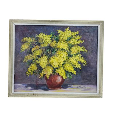 tableau représentant des fleurs jaunes dans un vase rouge posé sur une table