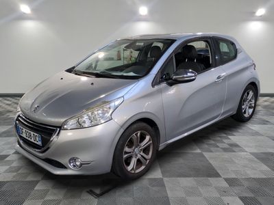 PEUGEOT - 208 1.2 VTI 82CH BVM5 ALLURE - ES - Mise en servic…