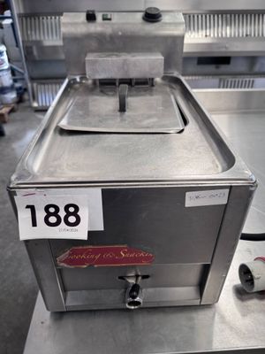 Friteuse en 380V sans panier, inox