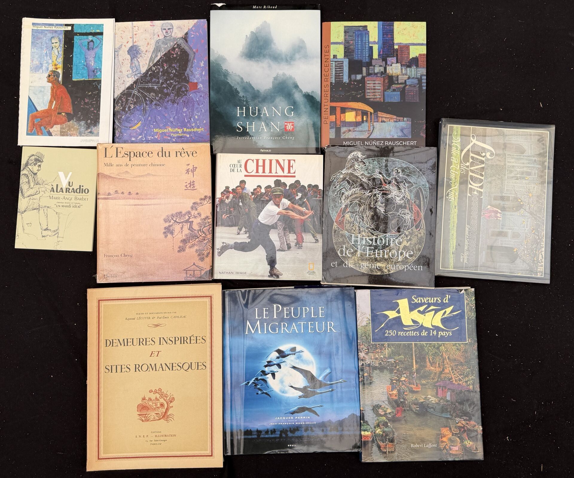 Objets d'art & Curiosités