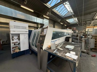 Table de découpe laser poinçonneuse TRUMPF TruLaser 5030, 2008 av