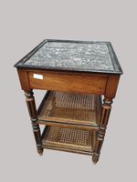 Petite table de chevet en bois de placage à deux plateaux ca…