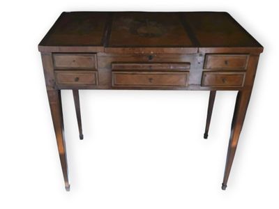 Coiffeuse de dame Directoire73 x 78.