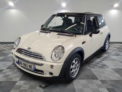 une photo d'une mini cooper cooper cooper cooper cooper cooper cooper cooper cooper cooper cooper cooper cooper cooper cooper cooper cooper cooper cooper cooper pace pace pace pace pace pace pace pace