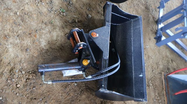 Godet inclinable hydraulique L970mm pour mini-pelle 1,5t-2,0t, ax...