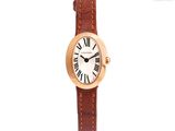 une image d'une montre de poignet de femme avec des chiffres romains