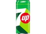 Une canette de Mountain Dew 7Up sur fond blanc, ornée d'une bande verte et rouge