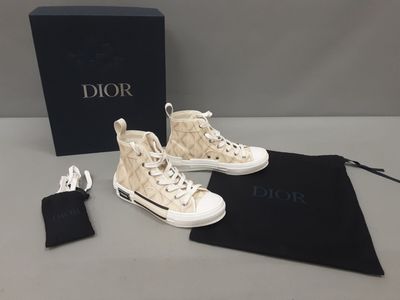 DIOR. Paire de sneakers montantes B23 toile "DIAMOND CANVAS"…