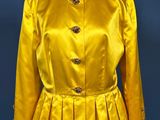 an image of a yellow jacket on a mannequin mannequin mannequin mannequin mannequin mannequin mannequin mannequin