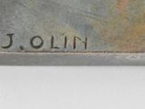 a metal object with a hole in the middle of it