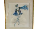 tableau représentant une femme en robe bleue ornée de plumes, dans un cadre doré