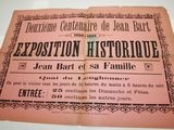 gros plan d'une feuille de papier sur une table