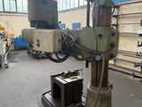 an image of a machine in a factory with a lot of machinery