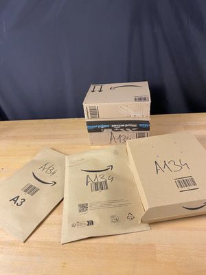 Lot de 4 colis Mystère (Retour Amazon,NPAI ,Adresse incomplè…