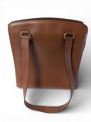 CELINE Sac en cuir grainé marron, deux anses, intérieur cuir…