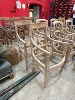 Paire de bâtis de fauteuils en bois naturel, sans garniture,…