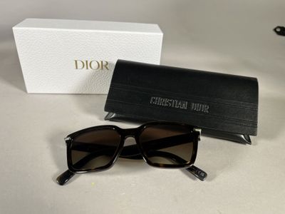 christian dior sunglasses with box and case