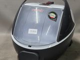 une photo d'un aspirateur posé par terre
