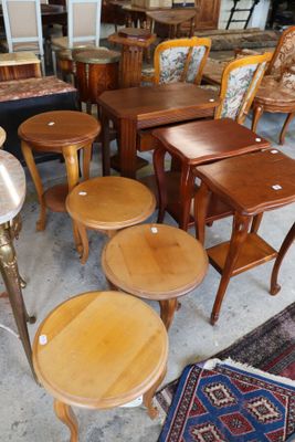 a lot of chairs and tables that are sitting on the floor