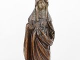 an image of a statue of a woman with a veil