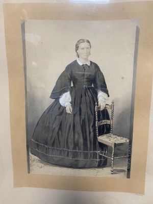 École fin XIXème siècle , la femme à la chaise, aquarelle et…