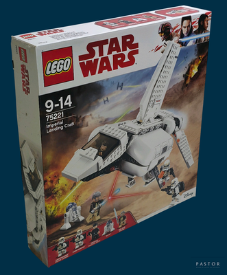 une boîte contenant un ensemble Lego Star Wars