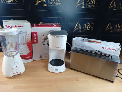 Lot: grille pain Thomson, cafetière incomplet, mixeur moulin…
