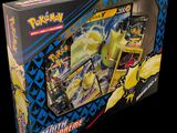 La boîte du jeu de cartes Pokémon est ouverte et prête à l'emploi.