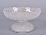 an image of a white bowl with a gold rim sitting on a pedestal