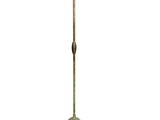 un lampadaire ancien en laiton avec un abat-jour en verre monté sur un pied