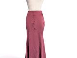 l'image d'une robe de femme sur un mannequin
