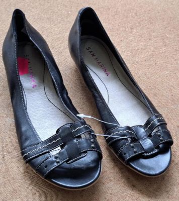 100 / Paire de chaussures - SAN MARINA - Pointure 37 /…