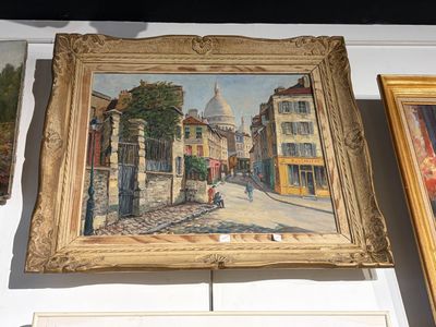 une image d'un tableau accroché au mur