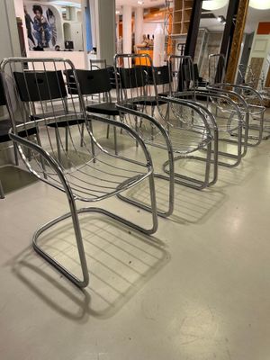 4 Fauteuils en métal chromé Mise à prix : 200 €